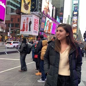 Meet your Posher, Maddie